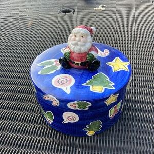 Nantucket Christmas bowl with lid